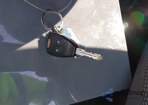 2007 Dodge Ram 1500 Slt z USA, uszkodzony, nr VIN 1D7HA18P07S106363